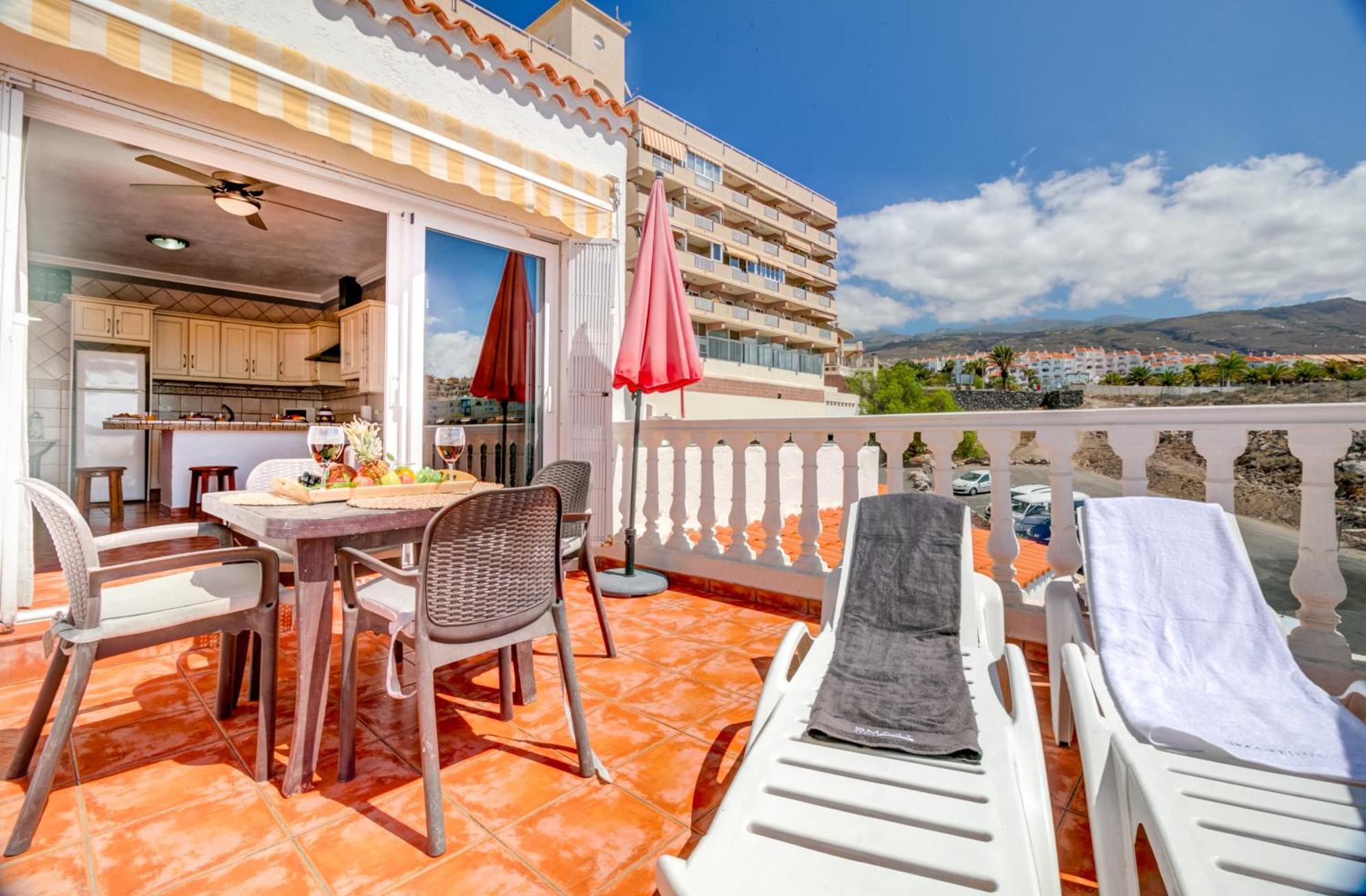 Relax Front Sea Apartment Callao Salvaje Bagian luar foto